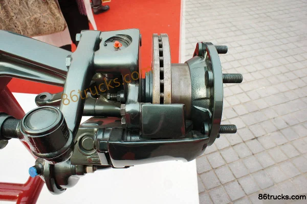 Sinotruk VPD022QB Steering Axle Exterior (2) | 86Trucks
