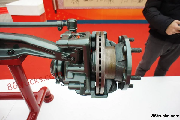 Sinotruk VPD028QB Steering Axle Exterior (3) | 86Trucks