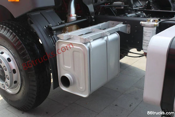 FAW Jiefang Qingdao Hanwei (J5M) camion lourd 240 ch 4X2(6 roues) camion benne 5,7 m Châssis (3) | 86Trucks