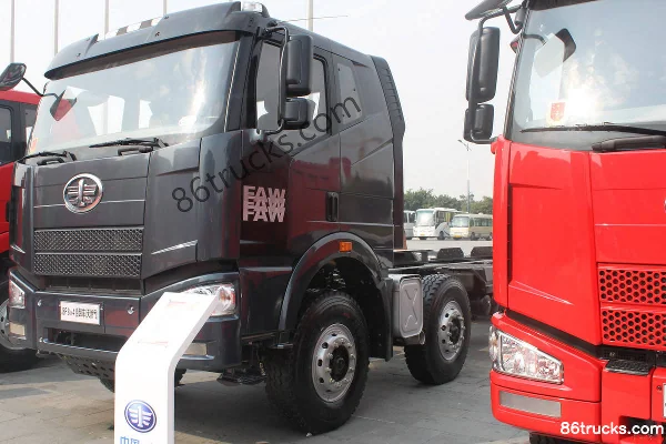 FAW Jiefang J6P Heavy Truck 390 hp 8X4(12 wheels) 8.8m LNG Dump Truck Exterior (3) | 86Trucks