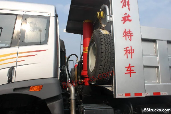 FAW Jiefang Aowei (J5P) camion lourd 330 ch 6X6(10 roues) camion benne 4,6 m Châssis (2) | 86Trucks