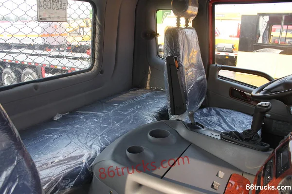 FAW Jiefang Hanwei(J5M) Heavy Truck 380hp 6X6(10 wheels) Tractor Truck Cab (3) | 86Trucks