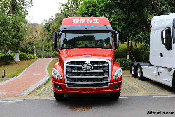 Dongfeng Liuqi Chenglong T5 400 ch 6X4(10 roues) tracteur routier à capot long Extérieur (2) | 86Trucks