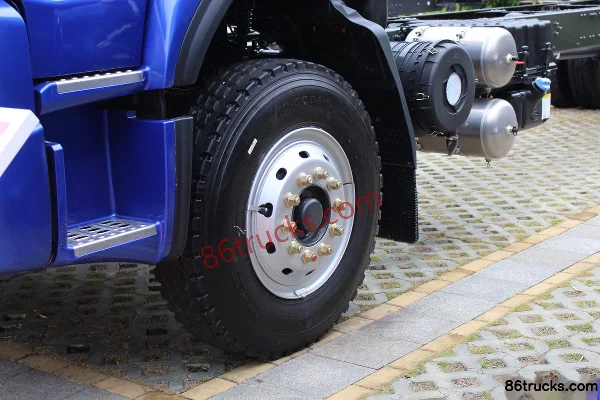 Dongfeng Liuqi Chenglong H5 Medium Truck 220 hp 4X2(6 wheels) 8.3m Van Cargo Truck (China VI) Chassis (3) | 86Trucks