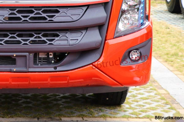 Dongfeng Liuqi Chenglong H7 Heavy Truck 2019 Model 460 hp 8X4(12 wheels) 9.6m Cargo Truck Chassis (2) | 86Trucks
