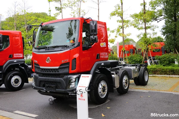 Dongfeng Liuqi New Chenglong M3 220hp 6X2(8 wheels) 4.8m Dump Truck Exterior (2) | 86Trucks