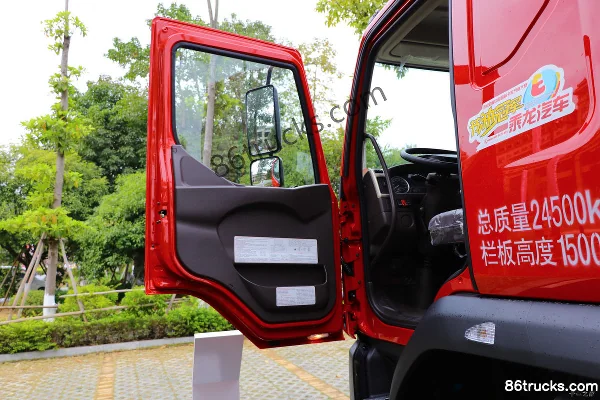 Dongfeng Liuqi New Chenglong M3 220hp 6X2(8 wheels) 4.8m Dump Truck Cab (1) | 86Trucks
