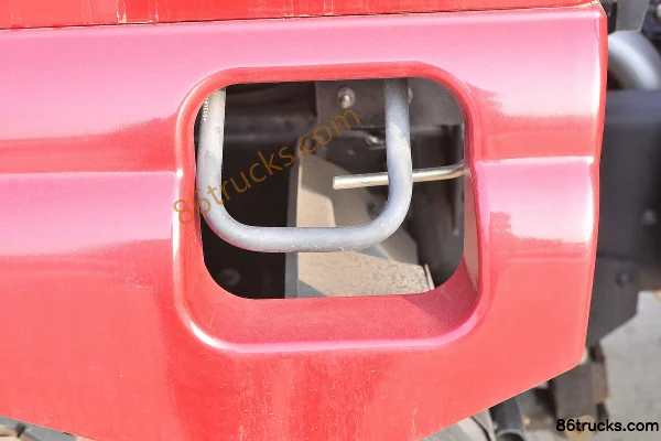Tangjun Ouling Série T7 156 ch 4X2(6 roues) camion porteur plateau 5,33 m cabine avancée Carrosserie (2) | 86Trucks