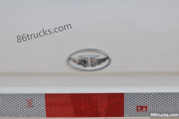 Ouling V5 Series Zunxiang Edition 122 hp 4X2(6 wheels) 3.61 m Single Row Flatbed Light Truck (China VI) Body (3) | 86Trucks