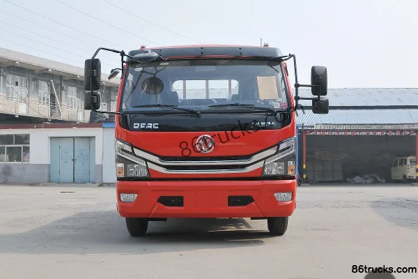 Dongfeng Duolika D6 115 hp 4X2(6 wheels) Water Sprinkler Truck (Zhuanwei Brand) Exterior