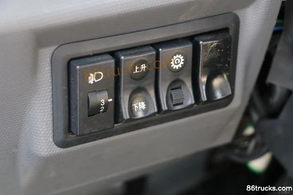 Feidi X6 Series 220hp 4X2(6 wheels) 6.5m Dump Truck Cab (2) | 86Trucks