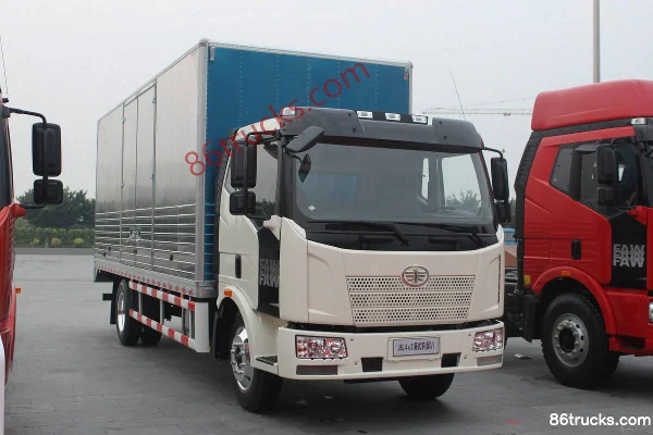 FAW Jiefang J6L Medium Truck 140hp 4X2(6 wheels) 6.8m Van Cargo Truck Exterior (2) | 86Trucks