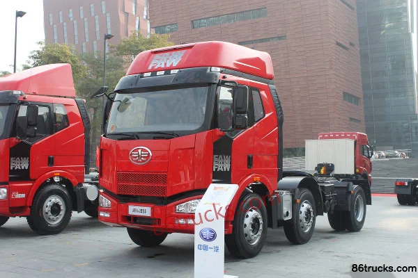 FAW Jiefang J6M poids lourd 2013 320 ch 6X2(8 roues) tracteur routier Extérieur (2) | 86Trucks