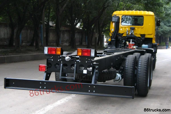 Isuzu FVZ poids lourd 260 ch 6X4(10 roues) camion porteur plateau 9,3 m (FVZ34V) Extérieur (2) | 86Trucks