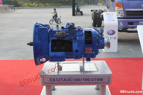 FAW Jiefang CA12TAX210M 12 vitesses boîte manuelle Extérieur (3) | 86Trucks