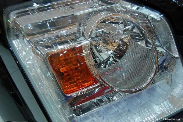 Changfeng Liebao CT5 2.5L Diesel Double Cab Pickup Exterior (3) | 86Trucks