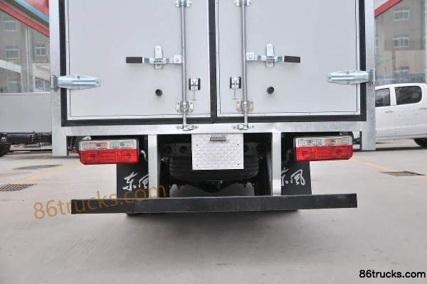 Dongfeng T5 95hp 4X2(6 wheels) 3.7m Single Row Van Light Truck (Wide Track) (Beijing VI) Body (3) | 86Trucks