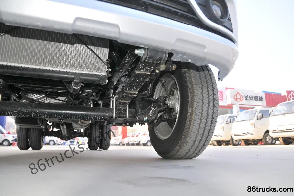 Dongfeng D52 2020 Deluxe 1.5L 112hp 4X2(6 wheels) Gasoline 2.6m Double Row Flatbed Mini Truck (China VI) (Dual Rear Wheels) Chassis (3) | 86