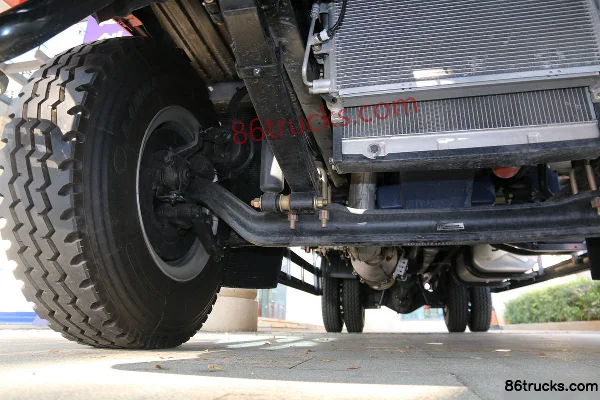 Kama Fangding 220 hp 4X2(6 wheels) 6.75m Semi-panel Cargo Truck (China VI) Chassis (1) | 86Trucks