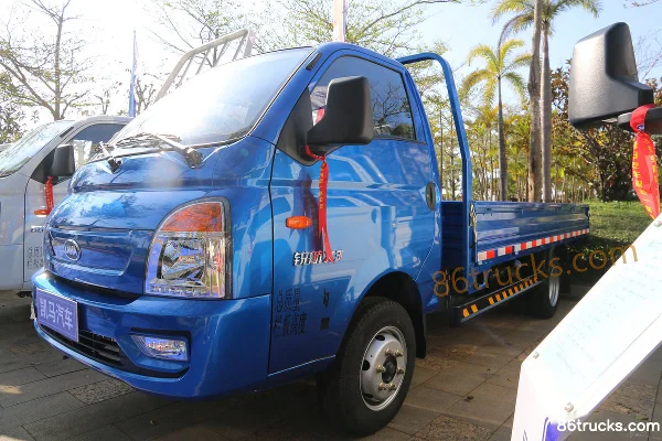 Kama Ruihang X3 2.0L 127hp 4X2(6 wheels) 3.95m Single Row Flatbed Mini Truck (China VI) Exterior (3) | 86Trucks