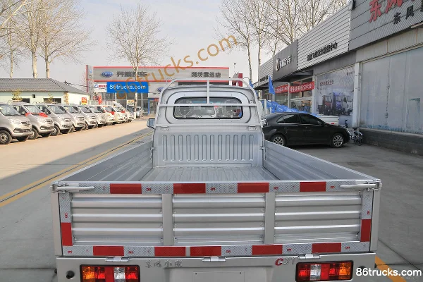 Dongfeng C31 version de base 1,2 L 88 ch 4X2(6 roues) essence camion micro plateau simple cabine 2,9 m Carrosserie (1) | 86Trucks