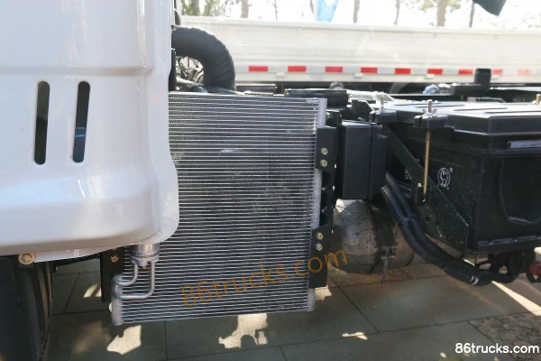 Kama Ruihang X3 127 hp 4X2(6 wheels) 3.83m dump truck (China VI) Chassis (3) | 86Trucks