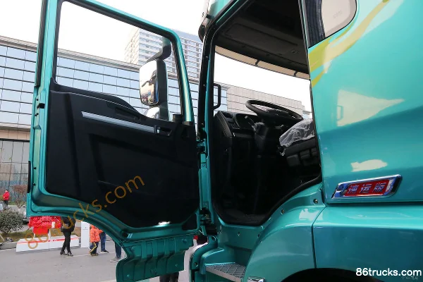 SHACMAN Commercial Vehicle Xuande Wing 3 Lightweight Edition 270hp 4X2(6 wheels) 6.75m Stake Cargo Truck (China VI)(Hande Rear Axle) Cab (1)