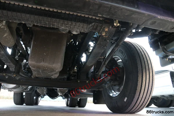 SHACMAN Commercial Vehicle Xuande Wing 3 Intercity Edition 500 hp 6X4(10 wheels) tractor truck (China VI) Chassis (3) | 86Trucks
