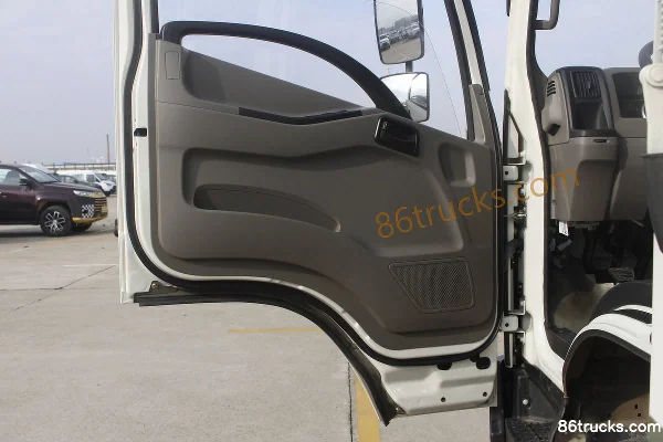 JMC Kaiyun Upgraded Edition 122hp 4X2(6 wheels) 4.08m Single Row Stake Truck (China VI) (Hydraulic Brake) Cab (2) | 86Trucks