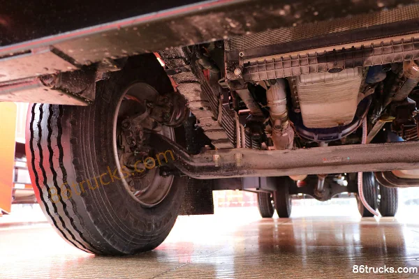 JAC Gallop K6L II 220 hp 4X2(6 wheels) 7.2m Refrigerated Truck Chassis (2) | 86Trucks