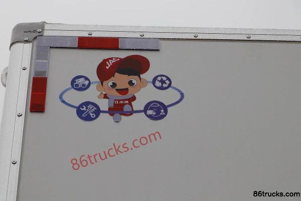 JAC Gallop K6L II 220 hp 4X2(6 wheels) 7.2m Refrigerated Truck Body (3) | 86Trucks