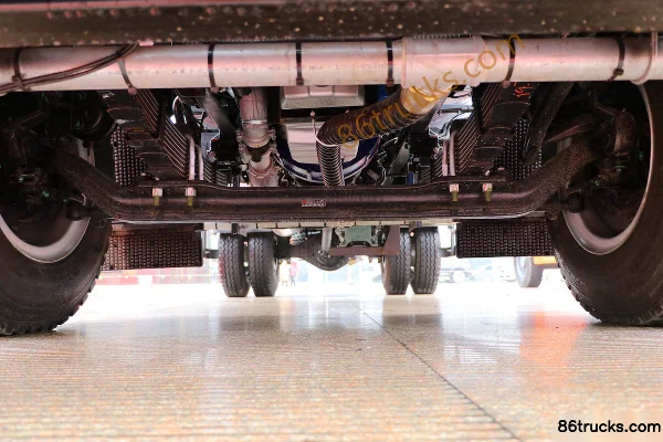 JAC Gallop K5L 220 hp 4X2(6 wheels) water sprinkler truck Chassis (1) | 86Trucks