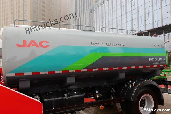 JAC Gallop K5L 220 hp 4X2(6 wheels) water sprinkler truck Body (2) | 86Trucks