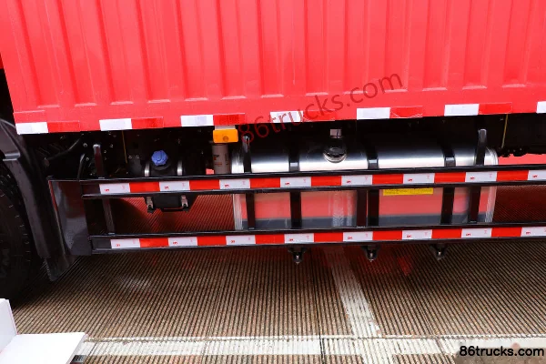 JAC Gallop A6 Medium Truck 220hp 4X2(6 wheels) 7.8m Van Cargo Truck (China VI) Chassis (2) | 86Trucks