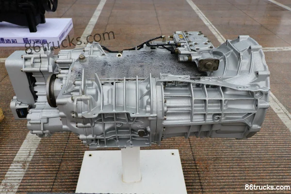 ZF ZF Ecosplit 16-Speed Series transmission