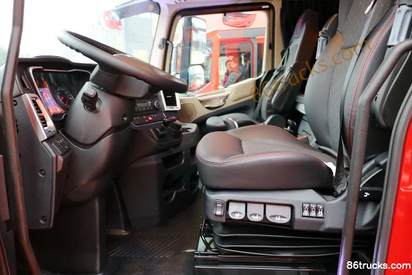 JAC Gallop K7W Heavy Truck Northern Comfort Edition 540 hp 6X4(10 wheels) Tractor Truck (Fangsheng Rear Axle) Cab (2) | 86Trucks