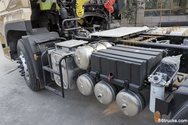 Dongfeng Changxing D7 400 hp 6X4(10 wheels) Tractor Truck (China VI) Chassis (2) | 86Trucks