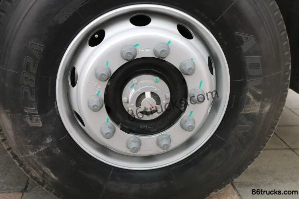 Hualing HanmaH9 Heavy Truck Flagship Edition 550 hp 6X4(10 wheels) Tractor Truck Chassis (2) | 86Trucks