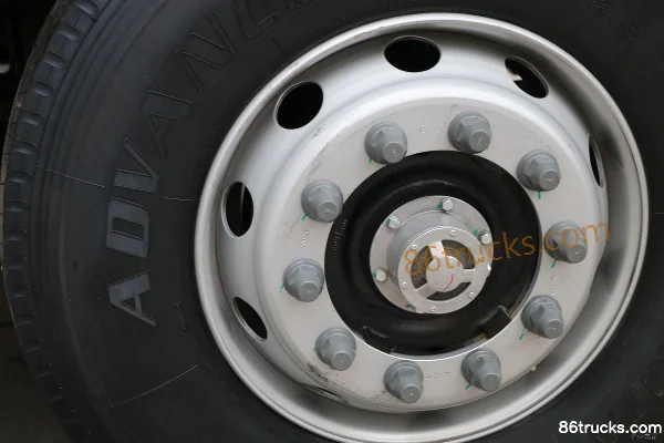 Hualing Hanma H7 camion lourd 420 ch 6X4(10 roues) tracteur routier Châssis (2) | 86Trucks