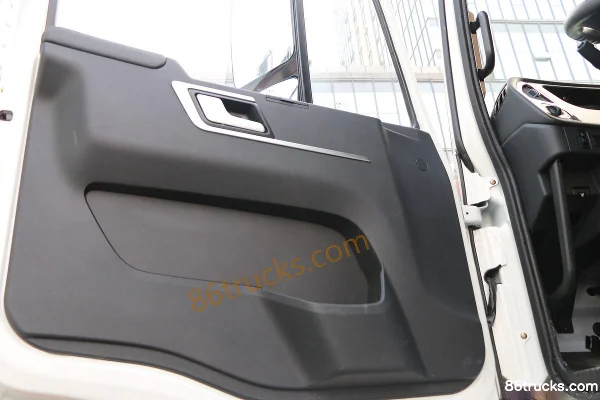 Hualing camion lourd 360 ch 4X2(6 roues) tracteur routier Cabine (2) | 86Trucks