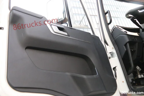Hualing camion lourd 360 ch 4X2(6 roues) tracteur routier Cabine (1) | 86Trucks