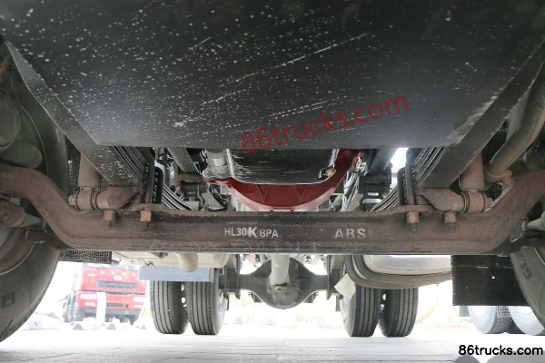 Hualing camion lourd 360 ch 4X2(6 roues) tracteur routier Châssis (2) | 86Trucks