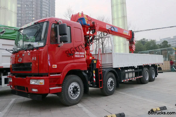 Hualing Heavy Truck 390 hp 8X4(12 wheels) Truck-Mounted Crane (China VI) Exterior (3) | 86Trucks