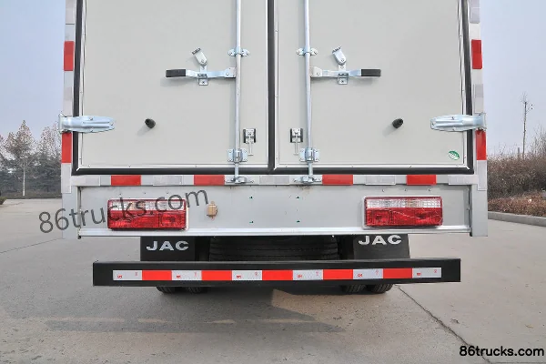 JAC Junling E5 116hp 4X2(6 wheels) 3.82m Extended Cab Van Light Truck Body (3) | 86Trucks