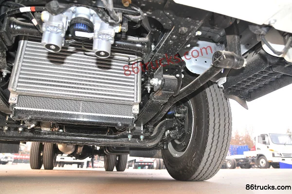JAC Shuailing Q3 120hp 4X2(6 wheels) 4.13m Single Row Van Light Truck Chassis (3) | 86Trucks