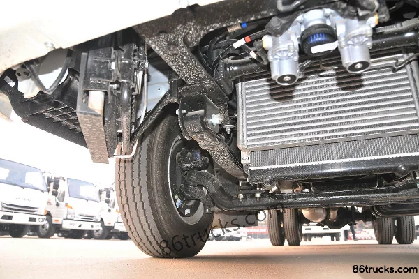 JAC Shuailing Q3 120hp 4X2(6 wheels) 4.13m Single Row Van Light Truck Chassis (2) | 86Trucks