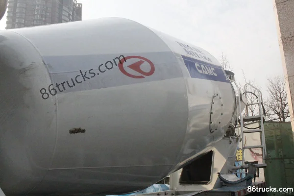 Hualing Heavy Truck 360 hp 8X4(12 wheels) concrete mixer truck (China VI) Body (2) | 86Trucks
