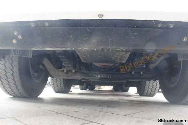 Hualing Hanma H9 460 hp 10X4(14 wheels) truck-mounted crane Chassis (1) | 86Trucks