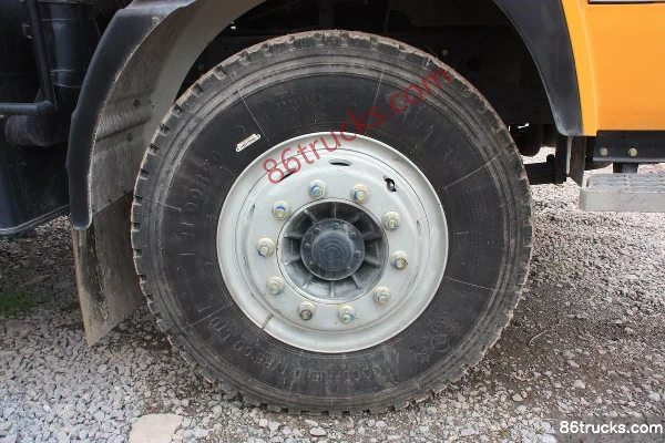 Jingong New Expedition series heavy truck 290hp 6X4(10 wheels) 6.2m dump truck Chassis (1) | 86Trucks