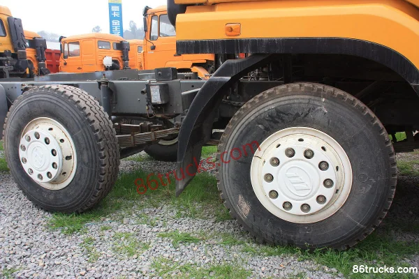 LIFAN European War Dragon V9 heavy truck 290hp 8X4(12 wheels) cargo truck (chassis) (1) | 86Trucks